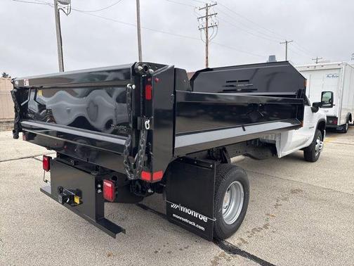 2025 Chevrolet Silverado 3500 WT