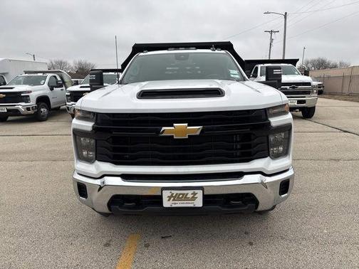 2025 Chevrolet Silverado 3500 WT