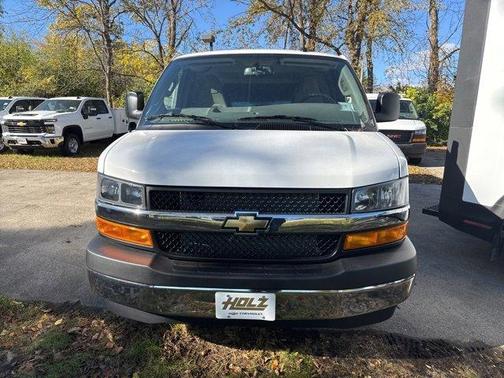 2025 Chevrolet Express 2500 Work Van