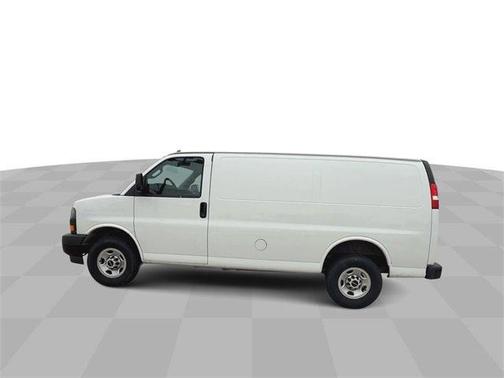 2023 GMC Savana 2500 Work Van