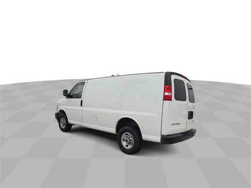 2023 GMC Savana 2500 Work Van