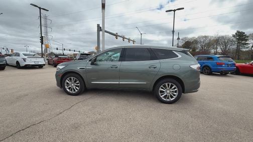 2022 Buick Enclave Avenir