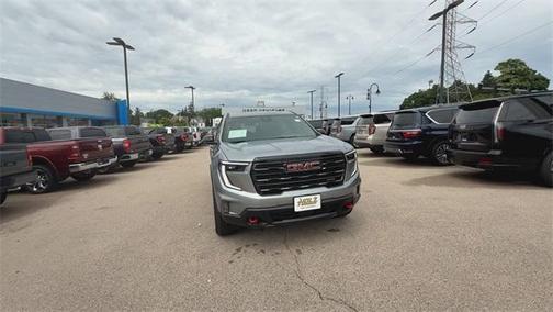 2024 GMC Acadia AT4
