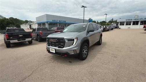 2024 GMC Acadia AT4