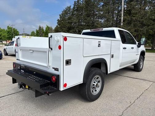 2025 Chevrolet Silverado 3500 WT