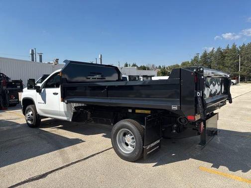 2025 Chevrolet Silverado 3500 WT