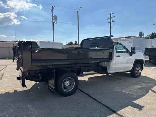 2025 Chevrolet Silverado 3500 WT