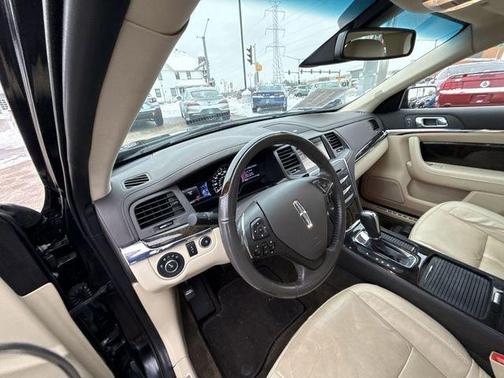 2014 Lincoln MKS Base