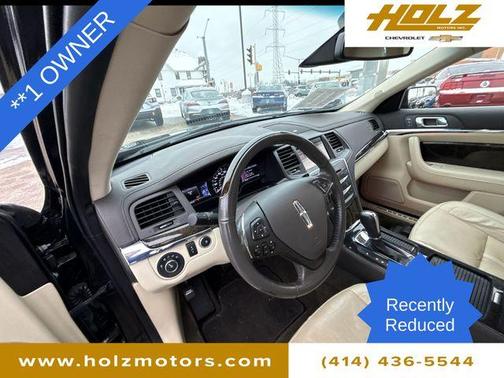 2014 Lincoln MKS Base