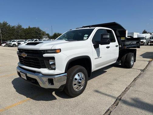 2025 Chevrolet Silverado 3500 WT