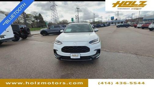 White 2025 Honda HR-V EX-L