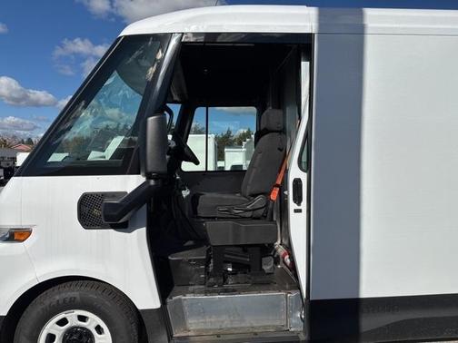 2025 Chevrolet BrightDrop 400 Base