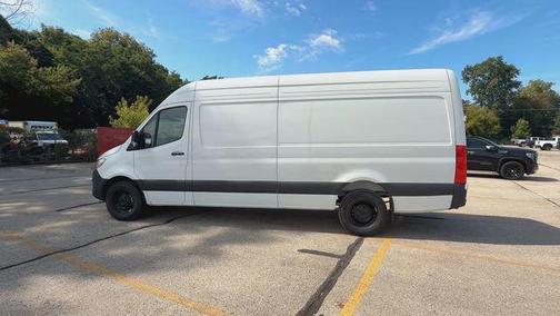 2025 Mercedes-Benz Sprinter 2500 170 WB