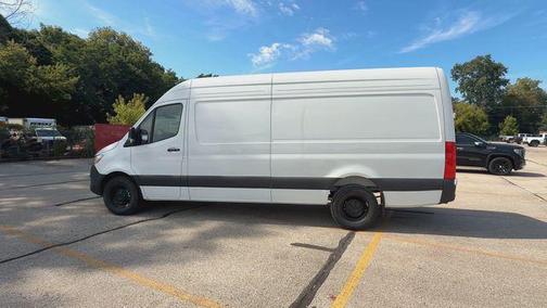 2025 Mercedes-Benz Sprinter 2500 170 WB
