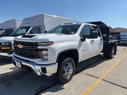 2025 Chevrolet Silverado 3500 WT