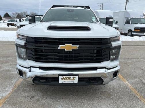 2025 Chevrolet Silverado 3500 WT