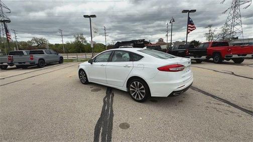 2020 Ford Fusion SE