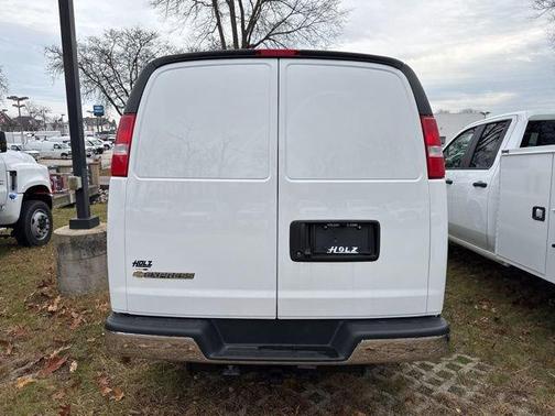 2025 Chevrolet Express 2500 Work Van