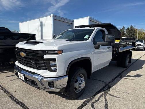 2025 Chevrolet Silverado 3500 WT