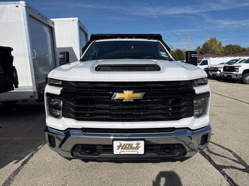 2025 Chevrolet Silverado 3500 WT