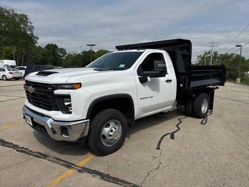 2025 Chevrolet Silverado 3500 WT