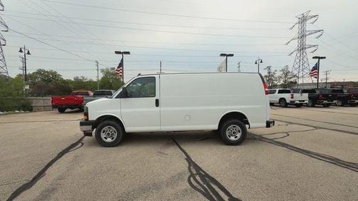 2023 GMC Savana 2500 Work Van