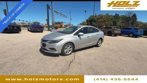 Silver Ice Metallic 2017 Chevrolet Cruze LT