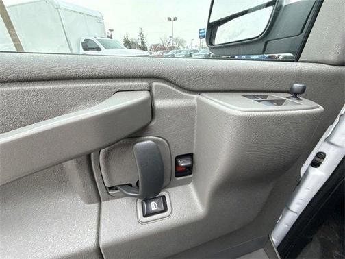 2023 GMC Savana 2500 Work Van