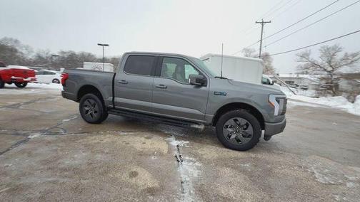 2024 Ford F-150 Lightning LARIAT