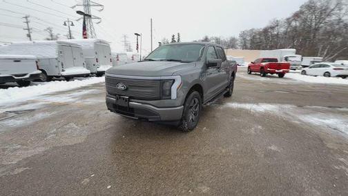 2024 Ford F-150 Lightning LARIAT