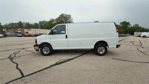 2023 GMC Savana 2500 Work Van