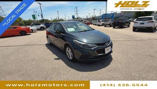 Graphite Metallic 2017 Chevrolet Cruze LT