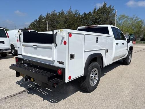 2025 Chevrolet Silverado 3500 WT