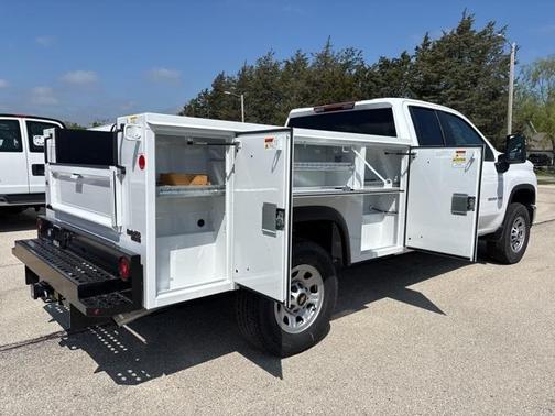 2025 Chevrolet Silverado 3500 WT