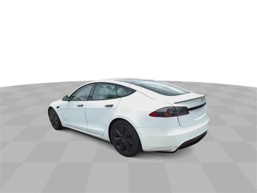 2021 Tesla Model S Plaid