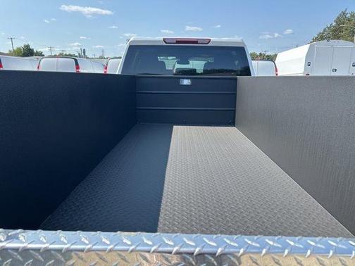 2025 Chevrolet Silverado 3500 WT