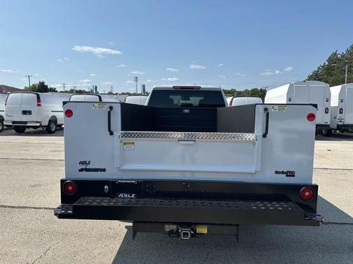 2025 Chevrolet Silverado 3500 WT