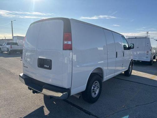 2025 Chevrolet Express 3500 Work Van