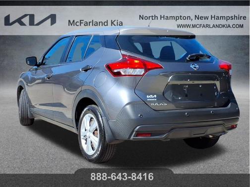 Gun Metallic 2020 Nissan Kicks S