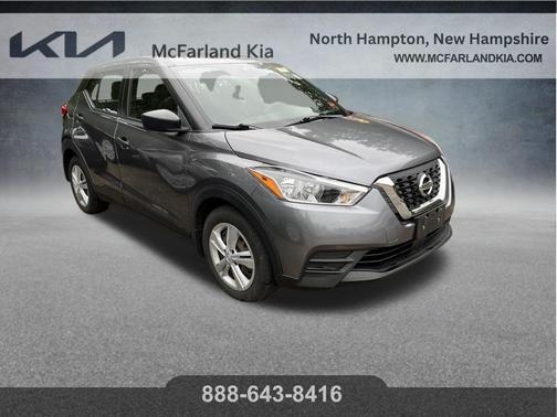 Gun Metallic 2020 Nissan Kicks S