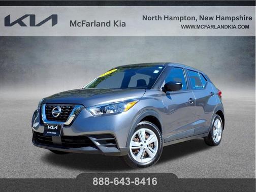 Gun Metallic 2020 Nissan Kicks S