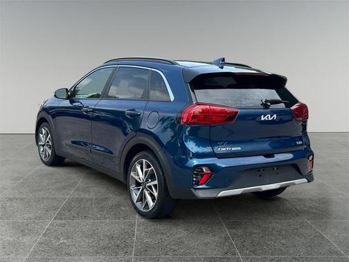 2022 Kia Niro Touring SE
