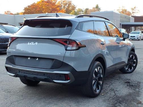 Wolf Gray 2023 Kia Sportage X-Line