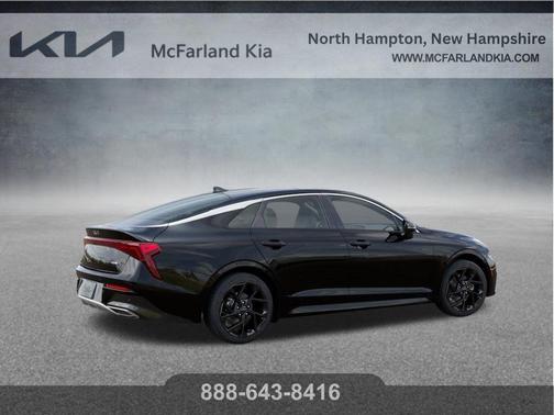 Aurora Black Pearl 2026 Kia K5 GT-Line