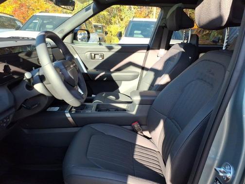 Iceberg Green 2027 Kia Seltos X-Line SX