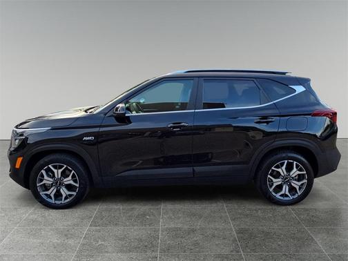 2023 Kia Seltos EX