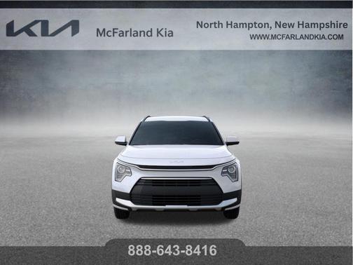 Snow White Pearl 2026 Kia Niro LX