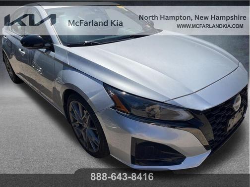 Brilliant Silver Metallic 2023 Nissan Altima 2.0 SR