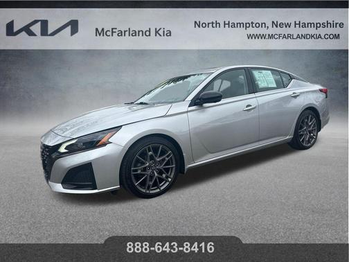 Brilliant Silver Metallic 2023 Nissan Altima 2.0 SR