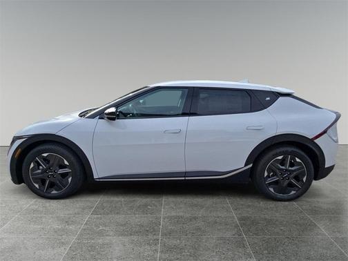 2025 Kia EV6 Light Long Range